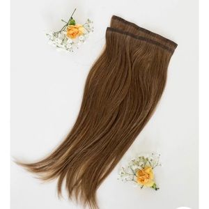 Barefoot Blonde Clip In Extensions - Bronde 14”